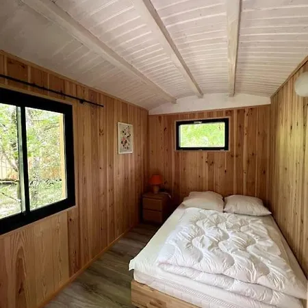 Camping La Kahute - Tiny House Au Coeur De La Foret